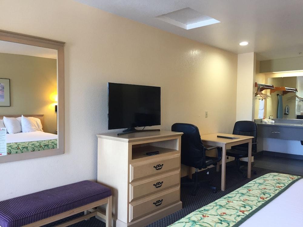 Surestay Hotel By Best Western Ukiah Esterno foto