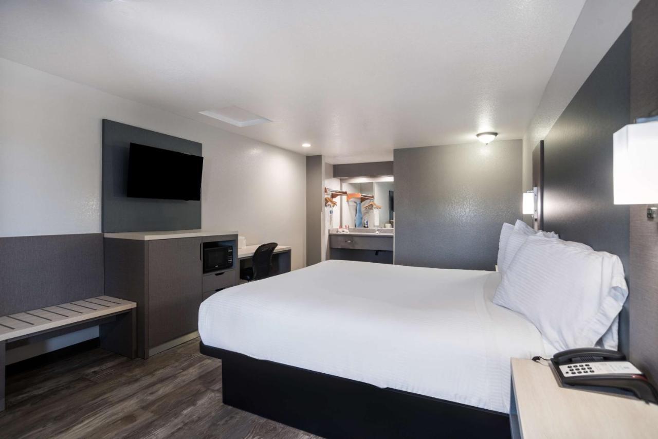 Surestay Hotel By Best Western Ukiah Esterno foto