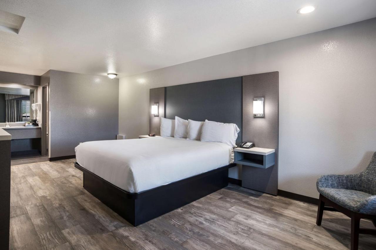 Surestay Hotel By Best Western Ukiah Esterno foto