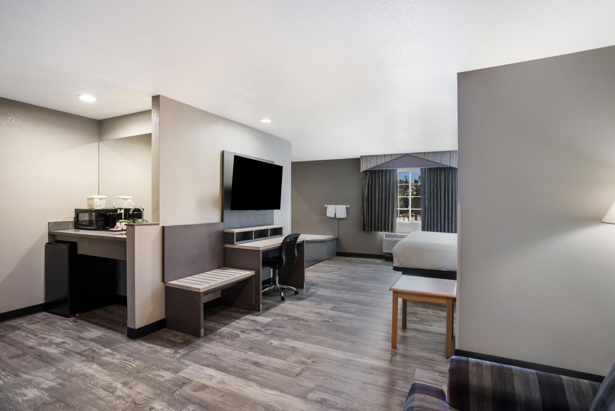 Surestay Hotel By Best Western Ukiah Esterno foto